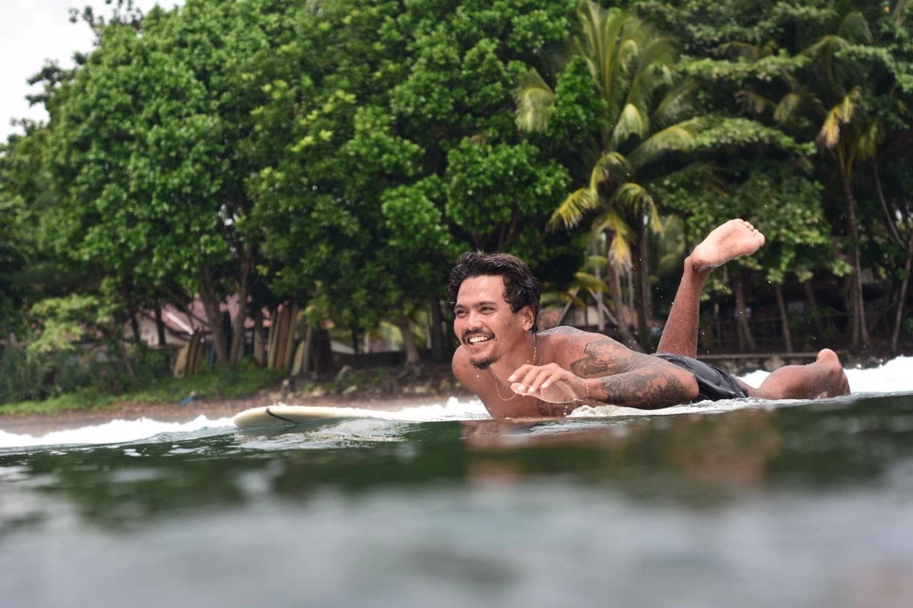 Dawnpatrol | Surf Lessons | Background 5